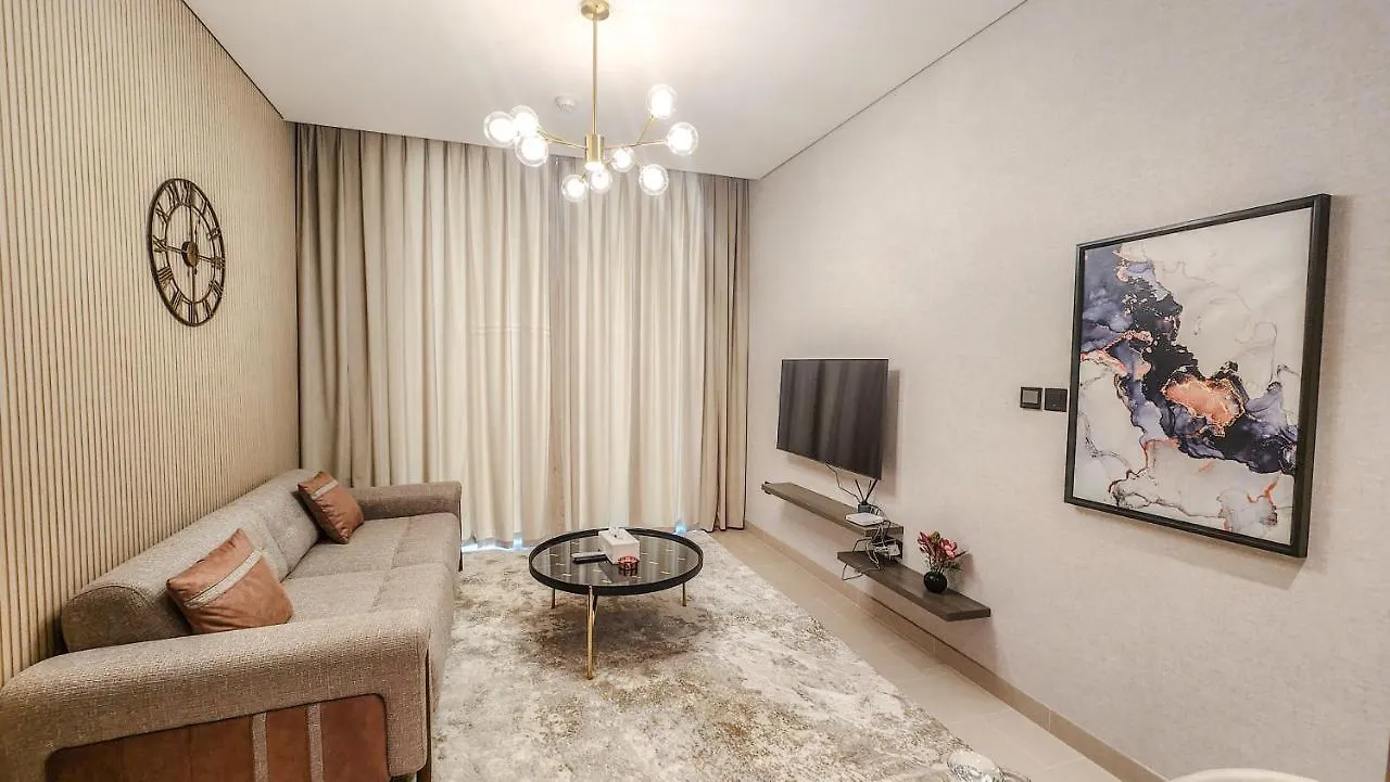 Stay By Latinem Luxury 2Br Holiday Home Cvr A208 Near Burj Khalifa Dubai 0*,  United Arab Emirates